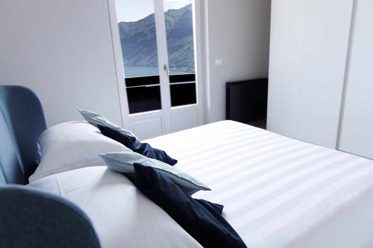 Hotel Miranda Riva di Solto Luaran gambar