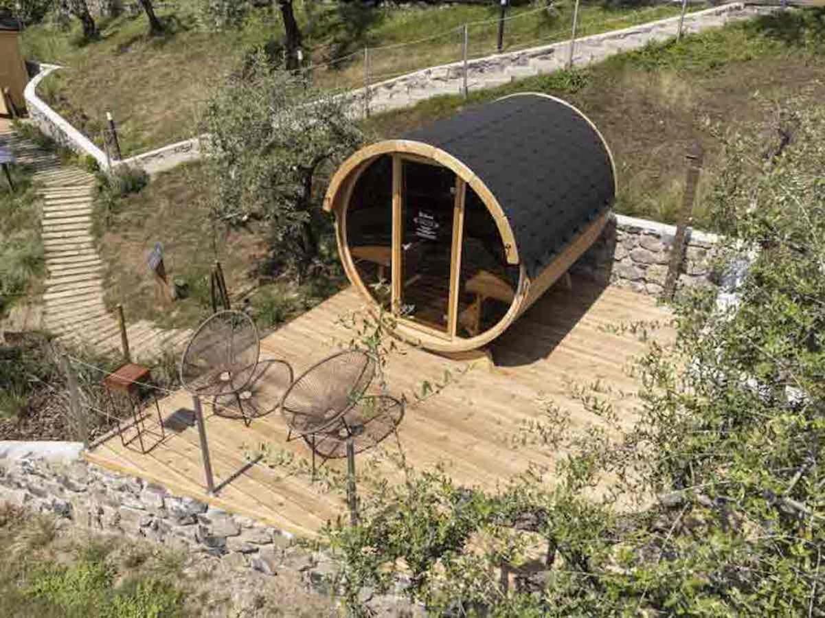Hotel Miranda Riva di Solto Luaran gambar